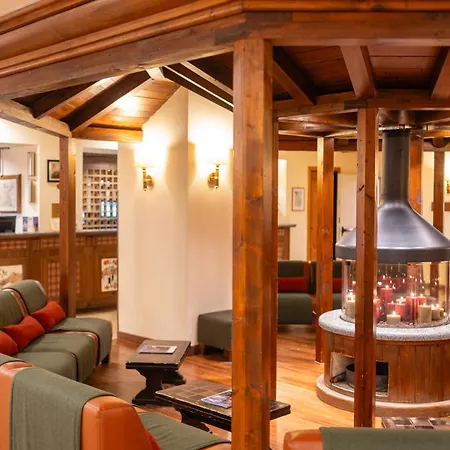 Hotell Alaska Cortina 4*