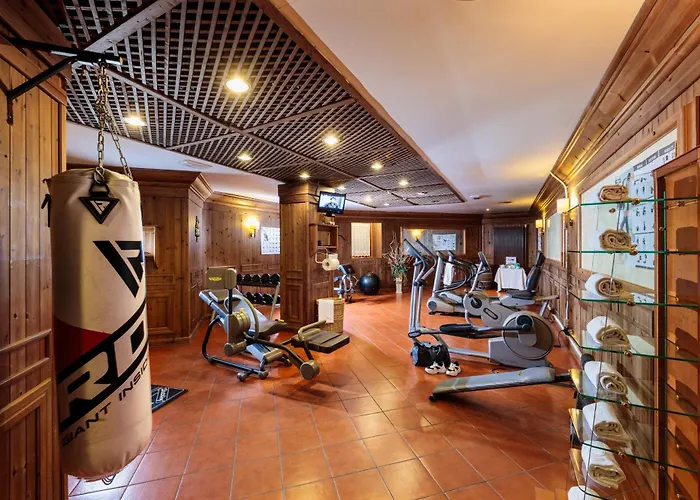 Alaska Cortina 4* Κορτίνα Ντ' Αμπέτσο