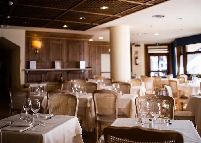 Ξενοδοχείο Alaska Cortina Κορτίνα Ντ' Αμπέτσο