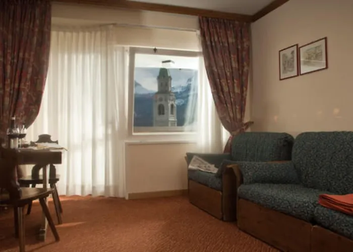 Alaska Cortina Ξενοδοχείο